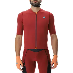 UYN Lightspeed M vêtement running homme Rouge S pas cher