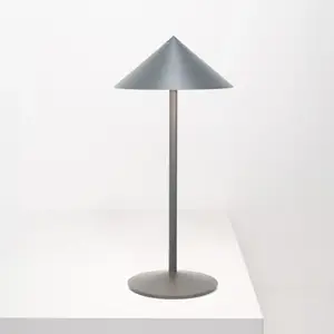 Comparateur de prix : zafferano Pina Lampe de table sans fil LED, LD2660T3,