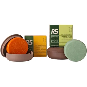 R5 - Kit 1 shampooing hydratant solide + 1 gel douche solide + 2 porte-douches solides en plastique 100% recyclé - Deux solides de 70g chacun (l'équivalent de 4 bouteilles de 250ml).Vendu parnotino