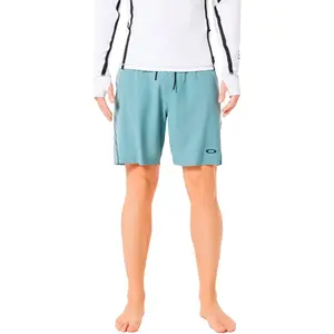 Short Oakley Performance 19 Inch Boardshort bleu - 33 pas cher