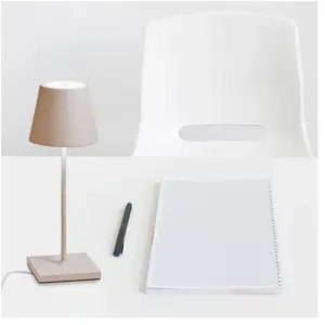 Comparateur de prix : Zafferano Lampe de table led Poldina Pro Mini Sabbia, rechargeable et dimmable