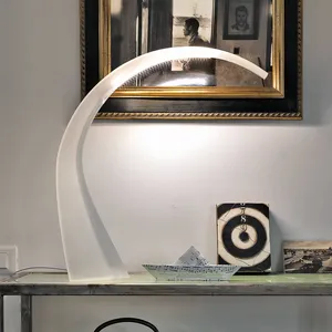 Comparateur de prix : Lampe de table Taj Mini Kartell, Cristal