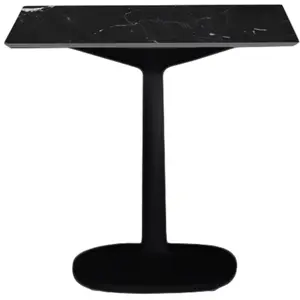 KARTELL table MULTIPLO avec plateau carré 118 cm et grande base carrée...