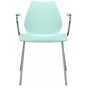 Chaise avec accoudoirs bleu clair Maui - Kartell pas cher