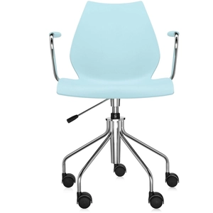 Chaise rotative à accoudoirs Maui - bleu clair Kartell pas cher