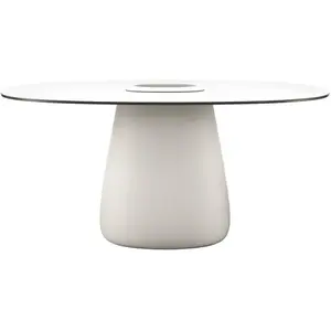 Tables basses de jardin : Qeeboo COBBLE