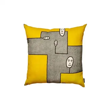 Qeeboo DOG CUSHIONVendu pararchiproducts