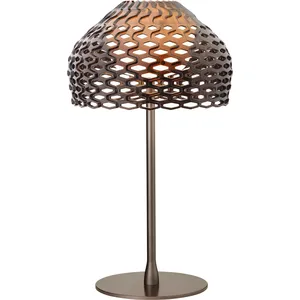 Flos - Lampe de table Tatou - Gris - Méthacrylate - Designer Patricia UrquiolaVendu parmyareadesign