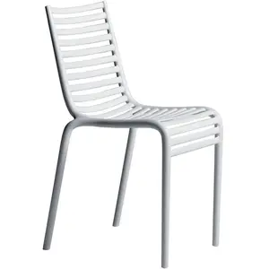 Driade - Chaise empilable PIP-e - Blanc - Polyéthylène - Designer Phil... pas cher