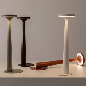 Karman Lampe à poser LED rechargeable Papiria, marron mat, CCT pas cher