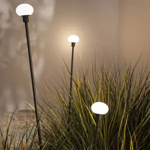 Lampe sur piquet LED Karman MINUIT, hauteur 105 cm, noir, IP65Vendu parluminaire
