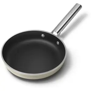 Comparateur de prix : Poêle 24cm crème Smeg