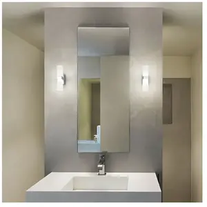 Comparateur de prix : Fabas Luce Iglesias Applique murale led en verre chromé, IP44