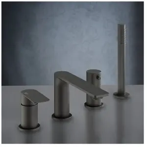 Mariner Arya Robinetterie bain/douche 4 trous sur rebord de baignoire,... pas cher