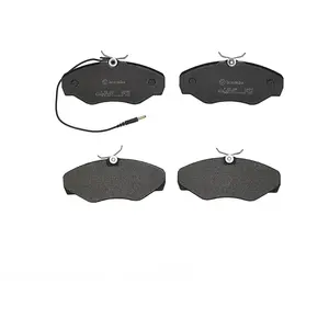 Kit de plaquettes de frein, frein à disque P 68 026 Brembo P68026 pas cher