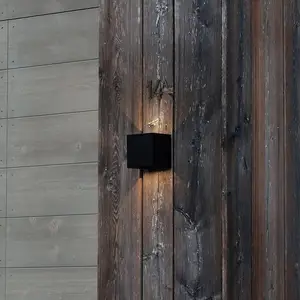 Ideallux Ideal Lux Applique d'extérieur LED Atom, noir, 10 cm, métalVendu parluminaire