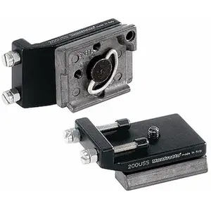 Comparateur de prix : Manfrotto Universal Anti-Twist Spotting Scope Plate - Adaptateur pour trépied