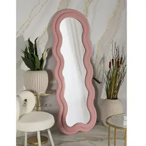Miroir mural avec cadre en peluche rose cm 60x4x160 066136000R pas cher
