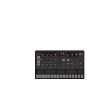 IK Multimedia UNO Synth - Synthétiseur analogique monophonique compact.