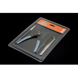 Comparateur de prix : Italeri Outillage pour maquette : Set d'outils pour maquettes