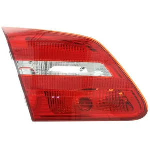 Feu arrière MAGNETI MARELLI 715011112003 gauche