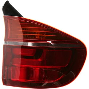 Feu arrière MAGNETI MARELLI 710815040016 droite pas cher