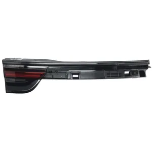 Feu arrière MAGNETI MARELLI 714020760704