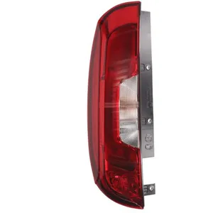 Feu arrière MAGNETI MARELLI 712206611120 pas cher