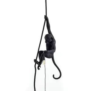 Comparateur de prix : Seletti MONKEY-Suspension d'extérieur Singe suspendu H80cm Noir