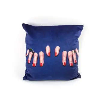 Coussins : Seletti FINGERS pas cher