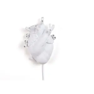 Comparateur de prix : Seletti HEART-Applique Coeur Porcelaine H32cm