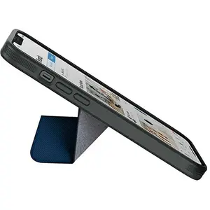 Uniq iPhone 14 Plus pas cher