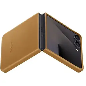 Comparateur de prix : Original Coque KindSuit en Cuir Végan Samsung Galaxy Z Flip 7 - Camel