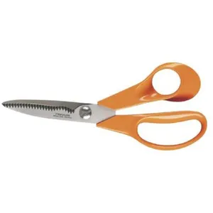 Comparateur de prix : Ciseaux de cuisine FISKARS à lames striées