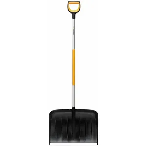 Comparateur de prix : Fiskars Poussoir à neige X-series