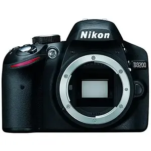 D3200 - Noir + Nikon AF-S DX NIKKOR 18-55 mm f/3.5-5.6 G II ED f/3.5-5... pas cher