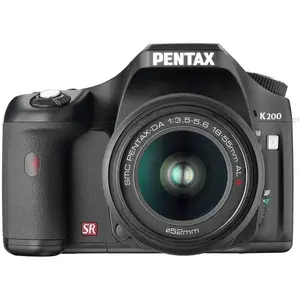 Reflex K200D - Noir + Pentax SMC DA 18-55mm f/3.5-5.6 II AL f/3.5-5.6 pas cher