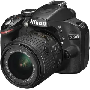 Reflex D3200 - Noir + Nikon AF-S DX Nikkor 18-55mm f/3.5-5.6G V ED II ... pas cher