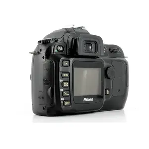Reflex D50 - Noir + Nikon AF-S DX Nikkor ED 18-55mm f/3.5-5.6 G II f/3... pas cher