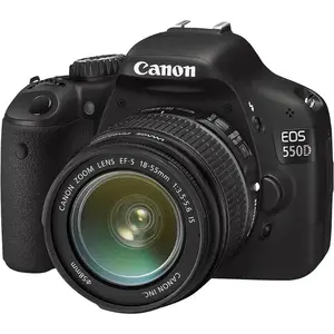 Reflex EOS 550D - Noir + Canon Zoom Lens EF-S 18-55mm f/3.5-5.6 IS II ... pas cher