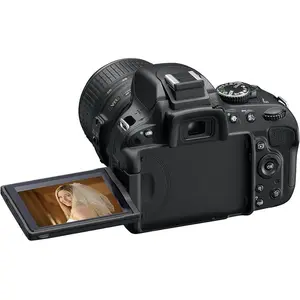 Reflex D5100 - Noir + Nikon AF-S DX Nikkor 18-55mm f/3.5-5.6G f/3.5-5.... pas cher