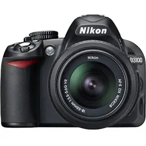 Reflex D3100 - Noir + Nikon AF-S DX Nikkor 18-55mm f/3.5-5.6 VR f/3.5-... pas cher