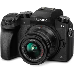 Lumix DMC-G7 - Noir + Panasonic Lumix G Vario 14-42mm f/3.5-5.6 SPH f... pas cher