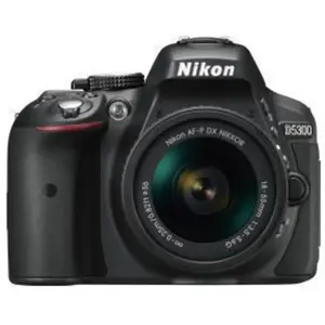 Reflex D5300 - Noir + Nikon Nikon AF-P 18-55mm f/3.5-5.6G VR f/3.5-5.6 pas cher