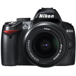 Reflex D3000 - Noir + Nikon AF-S DX Nikkor 18-55mm f/3.5-5.6 II ED f/3... pas cher