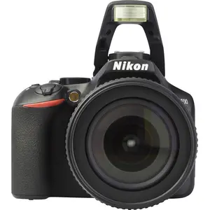 Reflex D5500 - Noir + Nikon AF-S Nikkor DX 18-105mm f/3.5-5.6G ED VR f... pas cher