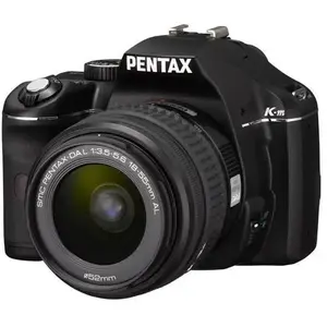 Reflex K-m - Noir + Pentax SMC Pentax-DAL 18-55mm f/3.5-5.6 AL f/3.5-5... pas cher