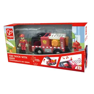 Hape Camion de pompier avec sirene pas cher