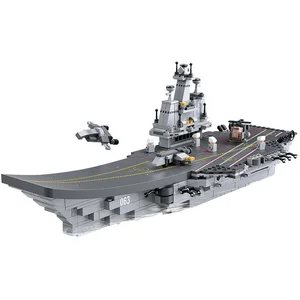 Sluban- m38-b0537 - le porte-avion - 9 en 1 pas cher