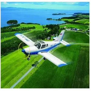 Zlin Z-42m - 1:72e - Hobby Boss pas cher